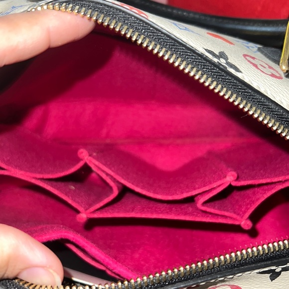 Purse Organizer Insert, Felt Purse Organizer in pink - Picture 4 of 8